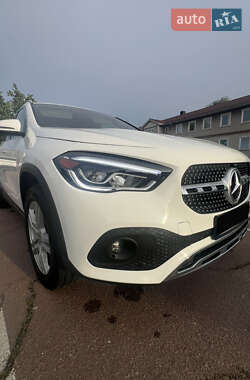 Внедорожник / Кроссовер Mercedes-Benz GLA-Class 2020 в 