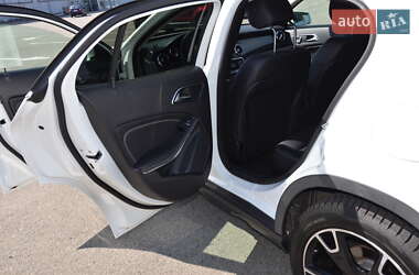Внедорожник / Кроссовер Mercedes-Benz GLA-Class 2019 в 