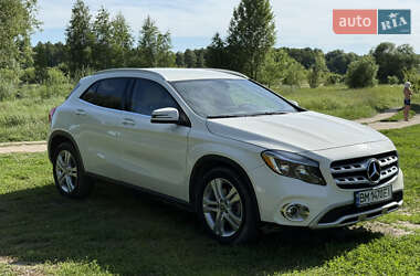 Внедорожник / Кроссовер Mercedes-Benz GLA-Class 2017 в 