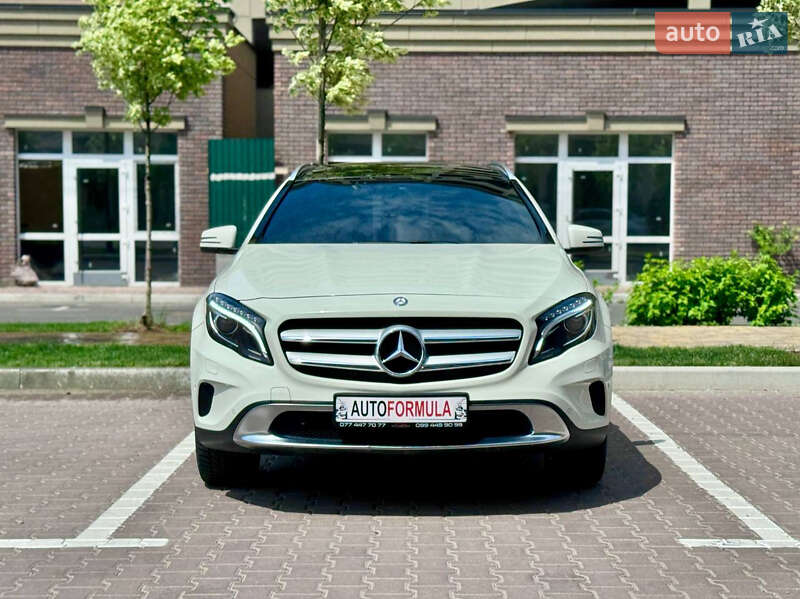 Внедорожник / Кроссовер Mercedes-Benz GLA-Class 2016 в Киеве
