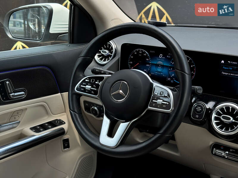 Позашляховик / Кросовер Mercedes-Benz GLA-Class 2020 в Києві