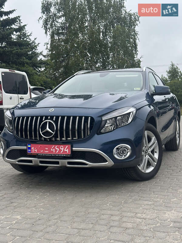 Позашляховик / Кросовер Mercedes-Benz GLA-Class 2018 в Львові