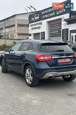 Позашляховик / Кросовер Mercedes-Benz GLA-Class 2018 в 