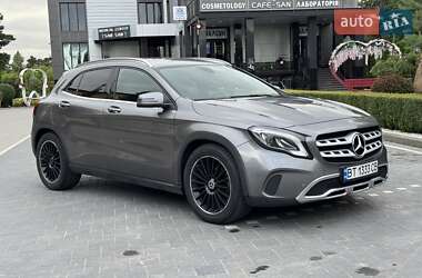 Внедорожник / Кроссовер Mercedes-Benz GLA-Class 2017 в 