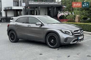 Внедорожник / Кроссовер Mercedes-Benz GLA-Class 2017 в 