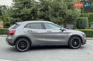 Внедорожник / Кроссовер Mercedes-Benz GLA-Class 2017 в 