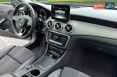 Внедорожник / Кроссовер Mercedes-Benz GLA-Class 2017 в 