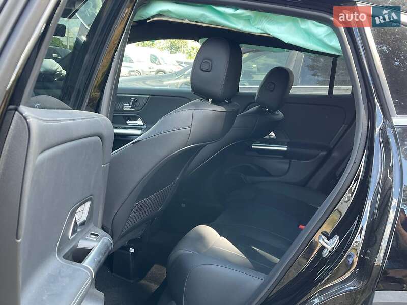 Внедорожник / Кроссовер Mercedes-Benz GLA-Class 2024 в Киеве