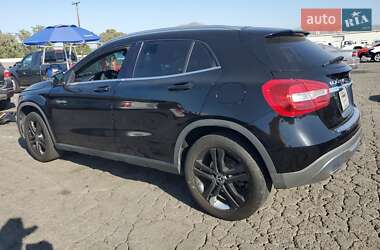 Внедорожник / Кроссовер Mercedes-Benz GLA-Class 2017 в 