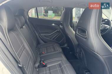 Внедорожник / Кроссовер Mercedes-Benz GLA-Class 2016 в 