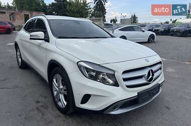 Внедорожник / Кроссовер Mercedes-Benz GLA-Class 2016 в 