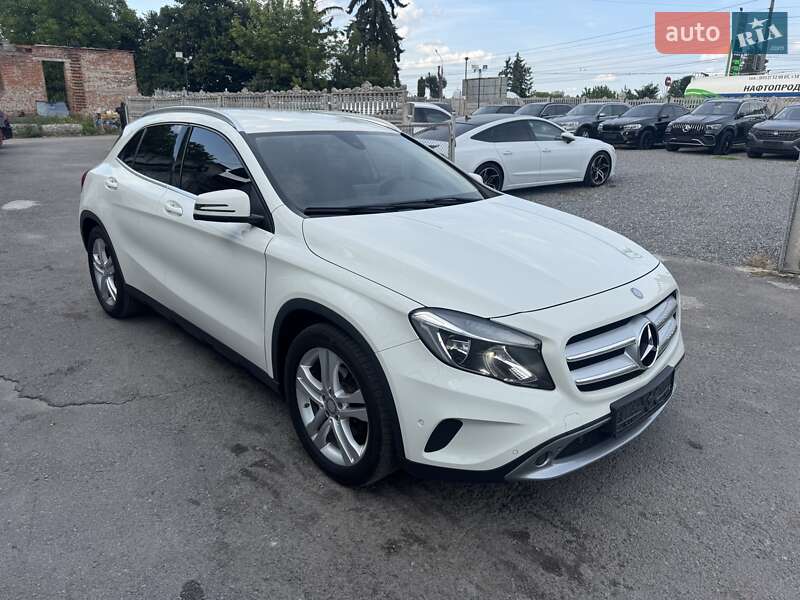 Внедорожник / Кроссовер Mercedes-Benz GLA-Class 2016 в Тернополе