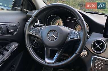 Внедорожник / Кроссовер Mercedes-Benz GLA-Class 2016 в 