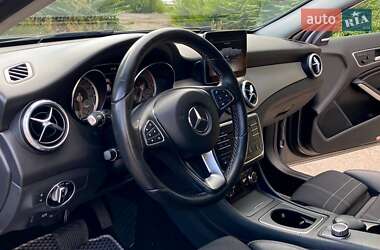 Внедорожник / Кроссовер Mercedes-Benz GLA-Class 2016 в 