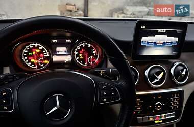 Внедорожник / Кроссовер Mercedes-Benz GLA-Class 2018 в 