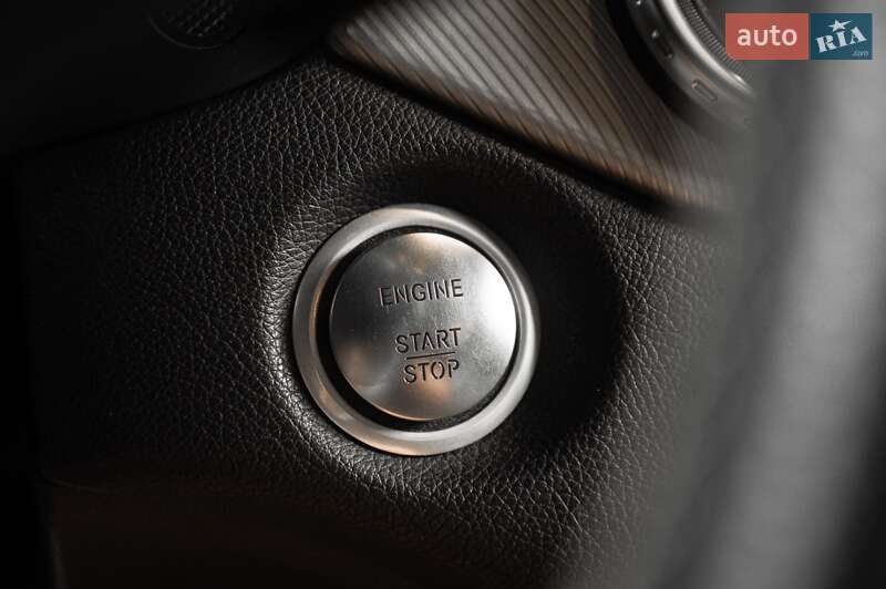 Внедорожник / Кроссовер Mercedes-Benz GLA-Class 2016 в Одессе фото 8 Внедорожник / Кроссовер Mercedes-Benz GLA-Class 2016 в Одессе