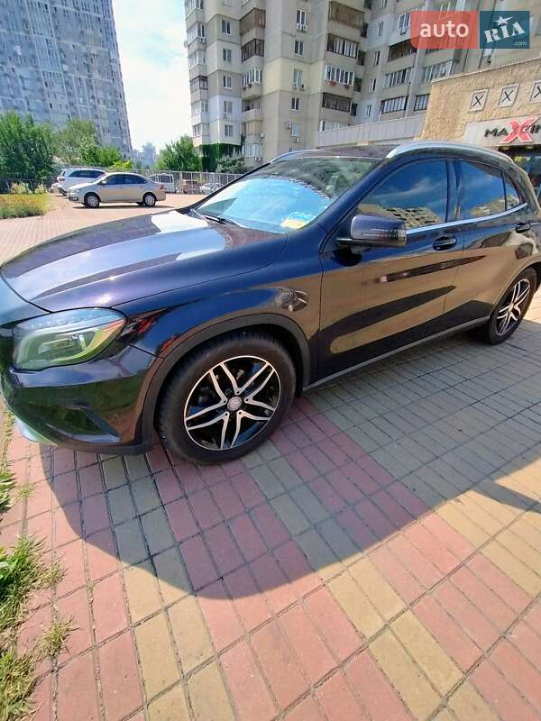 Позашляховик / Кросовер Mercedes-Benz GLA-Class 2016 в Києві