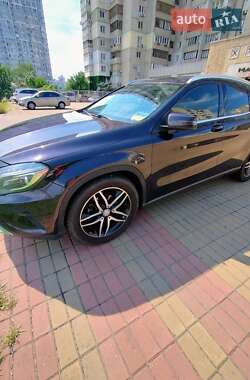 Внедорожник / Кроссовер Mercedes-Benz GLA-Class 2016 в 
