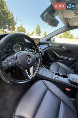 Внедорожник / Кроссовер Mercedes-Benz GLA-Class 2014 в 