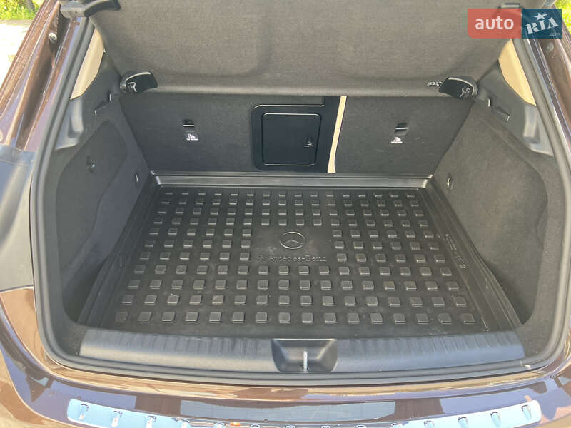 Внедорожник / Кроссовер Mercedes-Benz GLA-Class 2017 в Ивано-Франковске