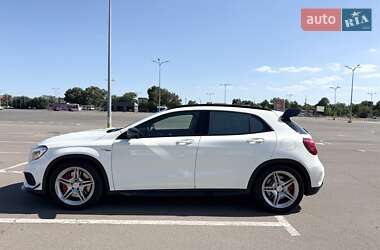 Внедорожник / Кроссовер Mercedes-Benz GLA-Class 2016 в 
