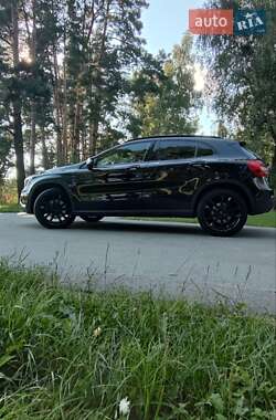 Внедорожник / Кроссовер Mercedes-Benz GLA-Class 2016 в 