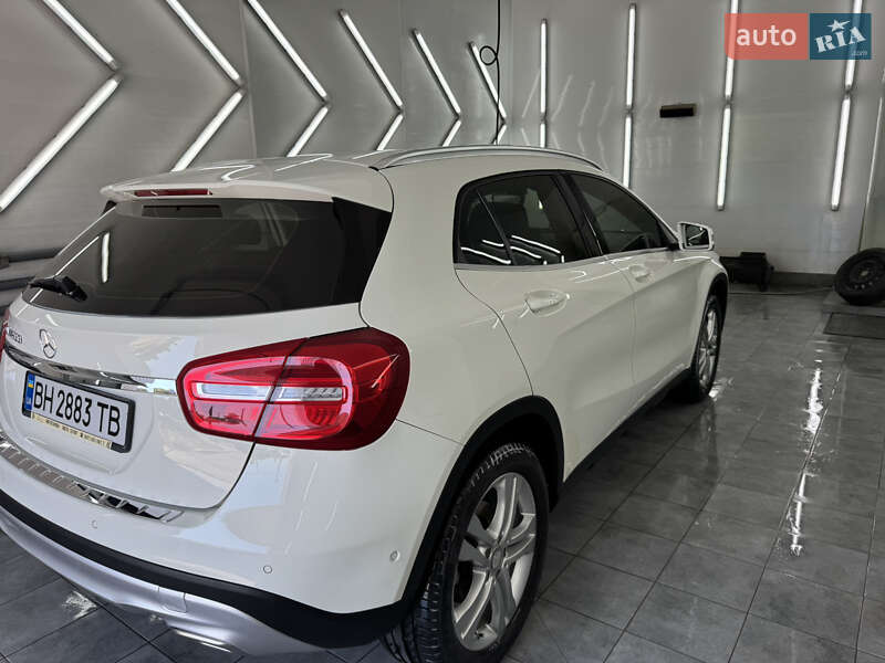 Внедорожник / Кроссовер Mercedes-Benz GLA-Class 2016 в Одессе