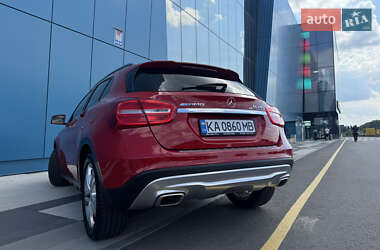 Внедорожник / Кроссовер Mercedes-Benz GLA-Class 2016 в 