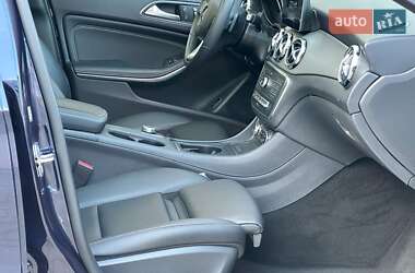 Внедорожник / Кроссовер Mercedes-Benz GLA-Class 2019 в 