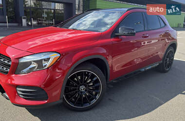 Позашляховик / Кросовер Mercedes-Benz GLA-Class 2019 в Києві