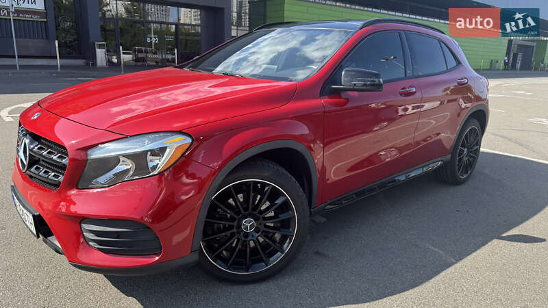 Mercedes-Benz GLA-Class 2019
