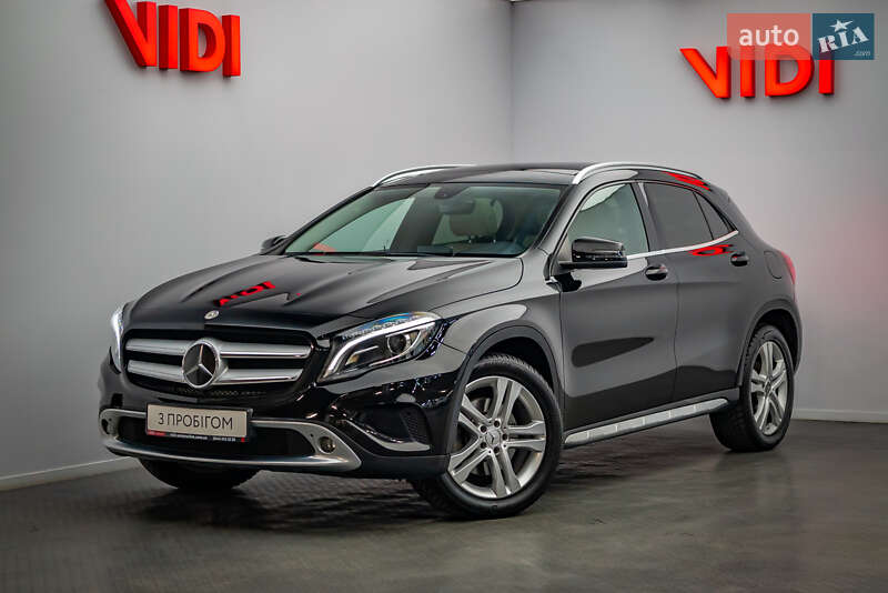 Mercedes-Benz GLA-Class 2015