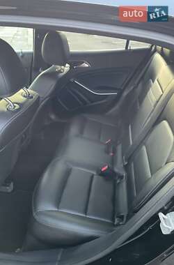 Внедорожник / Кроссовер Mercedes-Benz GLA-Class 2016 в 