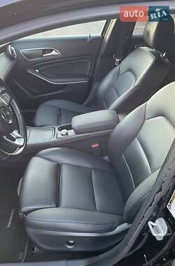 Внедорожник / Кроссовер Mercedes-Benz GLA-Class 2016 в 