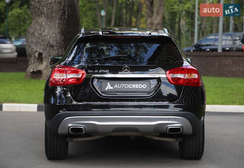 Внедорожник / Кроссовер Mercedes-Benz GLA-Class 2016 в Харькове