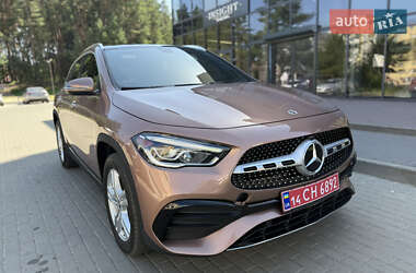 Внедорожник / Кроссовер Mercedes-Benz GLA-Class 2022 в 