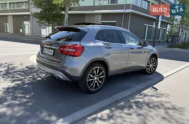 Внедорожник / Кроссовер Mercedes-Benz GLA-Class 2014 в 