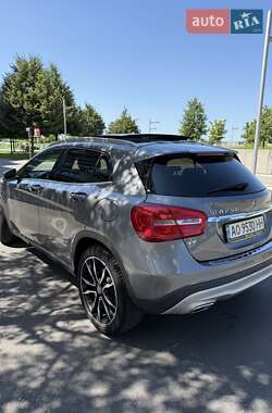 Внедорожник / Кроссовер Mercedes-Benz GLA-Class 2014 в 
