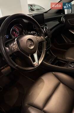 Внедорожник / Кроссовер Mercedes-Benz GLA-Class 2014 в 