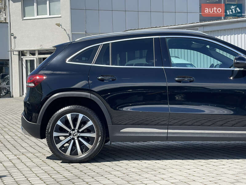 Внедорожник / Кроссовер Mercedes-Benz GLA-Class 2020 в Мукачево