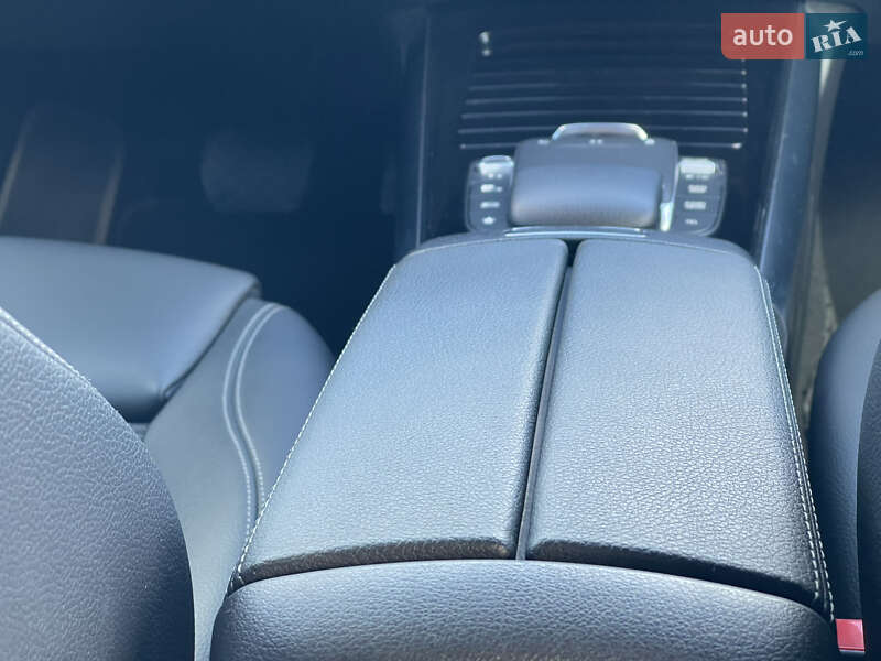 Внедорожник / Кроссовер Mercedes-Benz GLA-Class 2020 в Мукачево