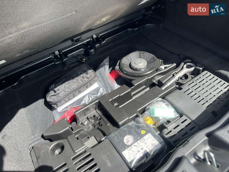 Внедорожник / Кроссовер Mercedes-Benz GLA-Class 2020 в Мукачево