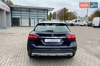 Внедорожник / Кроссовер Mercedes-Benz GLA-Class 2018 в 