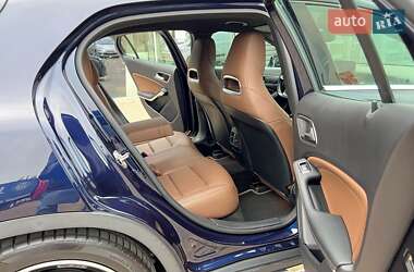 Внедорожник / Кроссовер Mercedes-Benz GLA-Class 2018 в 