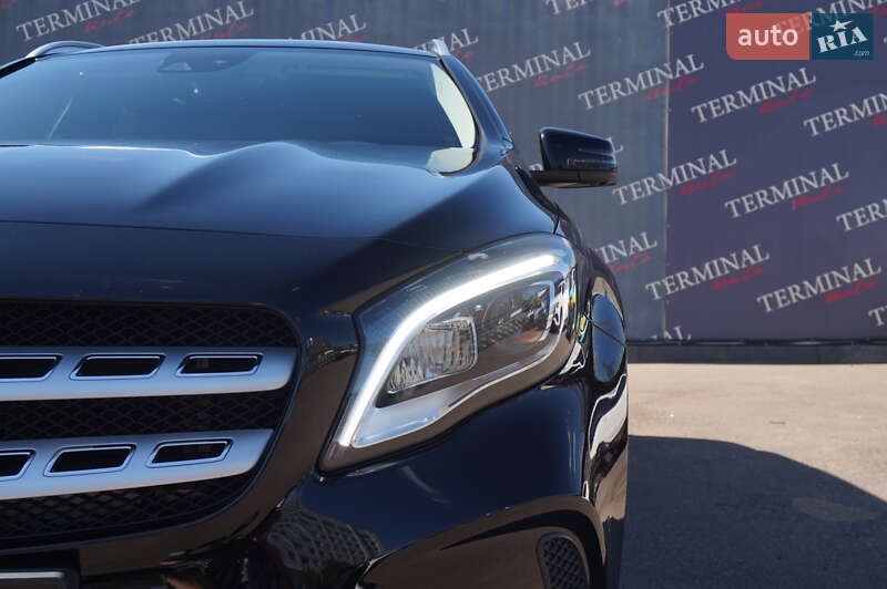 Внедорожник / Кроссовер Mercedes-Benz GLA-Class 2017 в Одессе