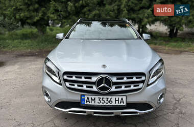 Внедорожник / Кроссовер Mercedes-Benz GLA-Class 2018 в 