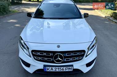 Внедорожник / Кроссовер Mercedes-Benz GLA-Class 2018 в 