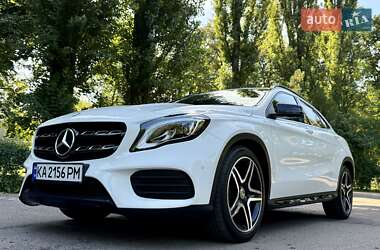 Внедорожник / Кроссовер Mercedes-Benz GLA-Class 2018 в 