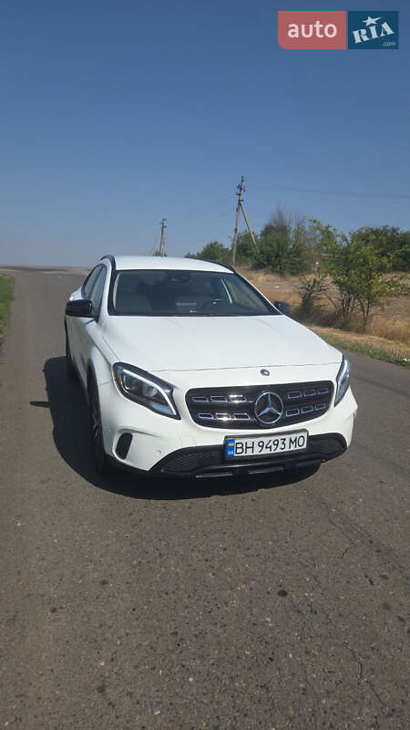 Mercedes-Benz GLA-Class 2018
