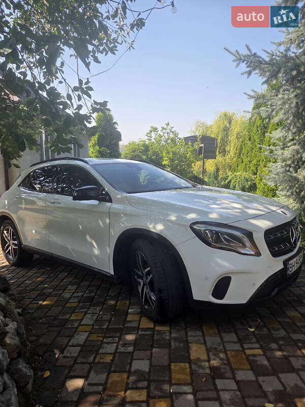 Внедорожник / Кроссовер Mercedes-Benz GLA-Class 2018 в Ананьеве